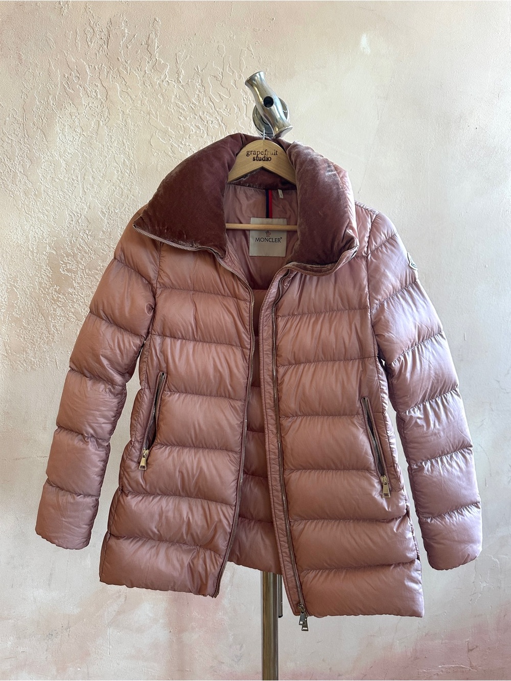 Moncler Women’s Rose Quilted Down Puffer Jacket with Velvet Collar